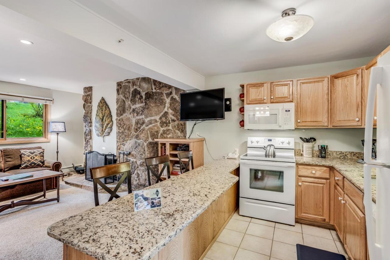 Laurelwood 405 *