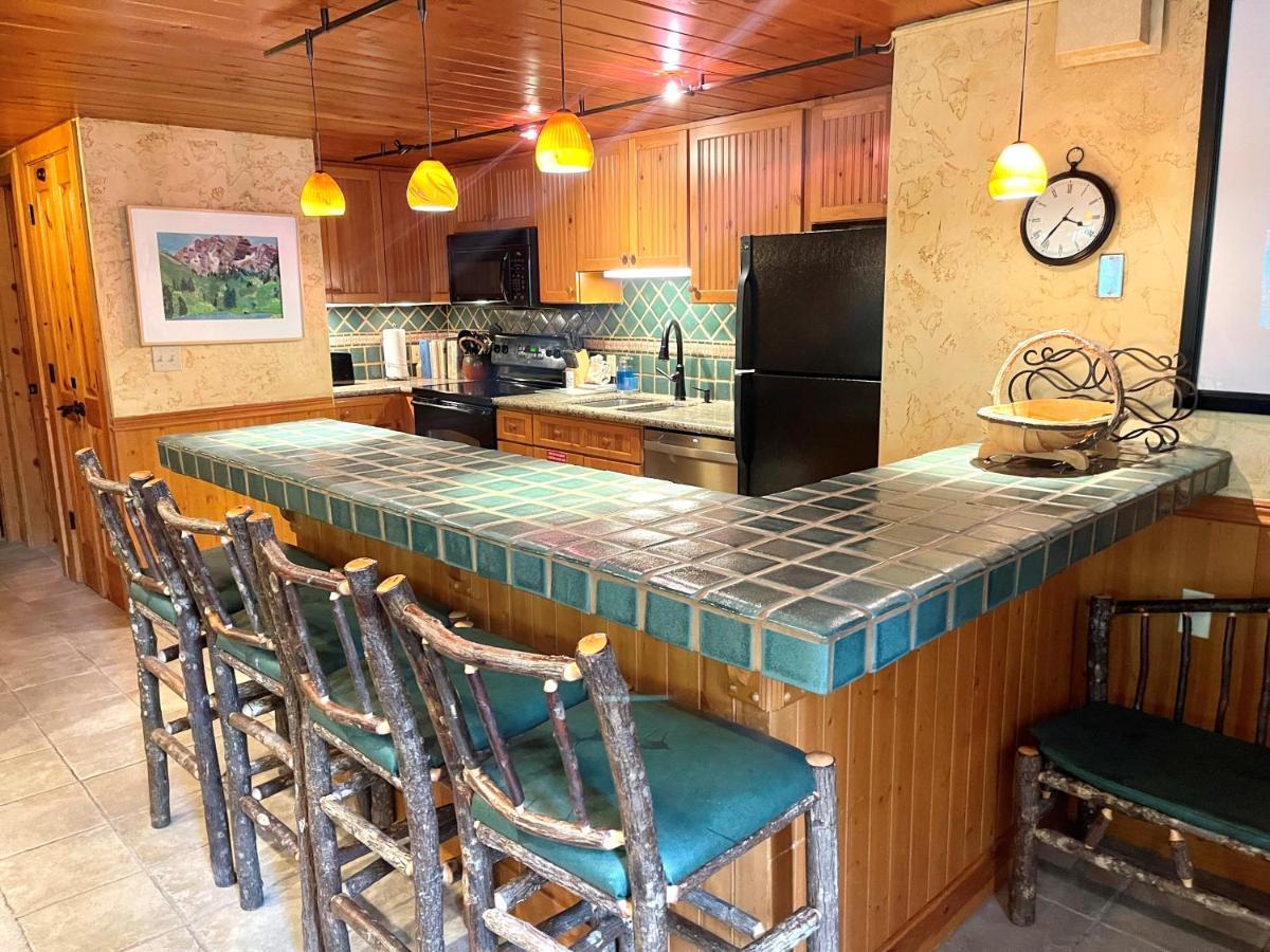 Timberline 2 Bedroom Loft 3 Bath Deluxe Unit A3h
