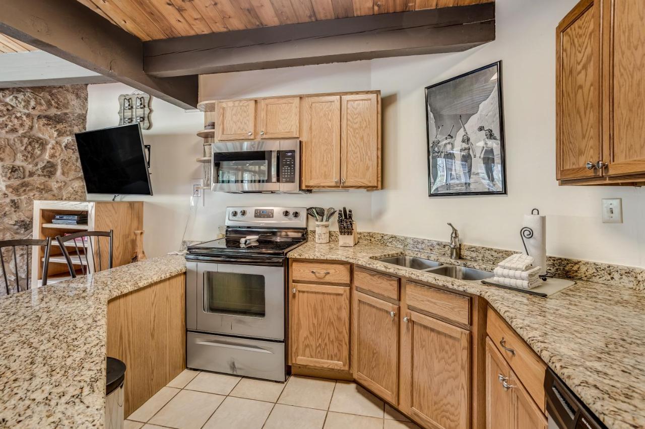 Laurelwood 413 Holiday home *