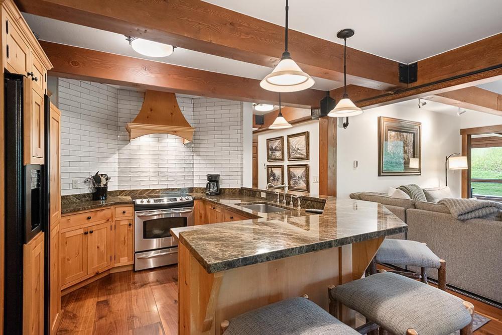 Enclave 108, Snowmass Ski-in Ski-out With Shared Pool, Hot Tub & Gym * Snowmass Village