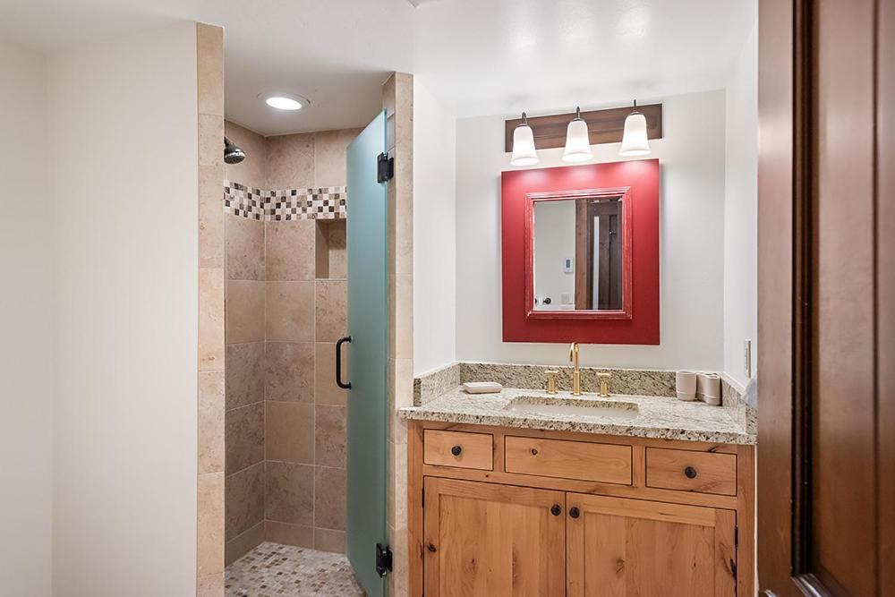 Enclave 108, Snowmass Ski-in Ski-out With Shared Pool, Hot Tub & Gym Holiday home Snowmass Village