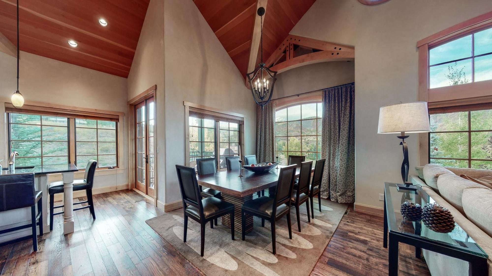 Woodrun Place Aparthotel Snowmass Village