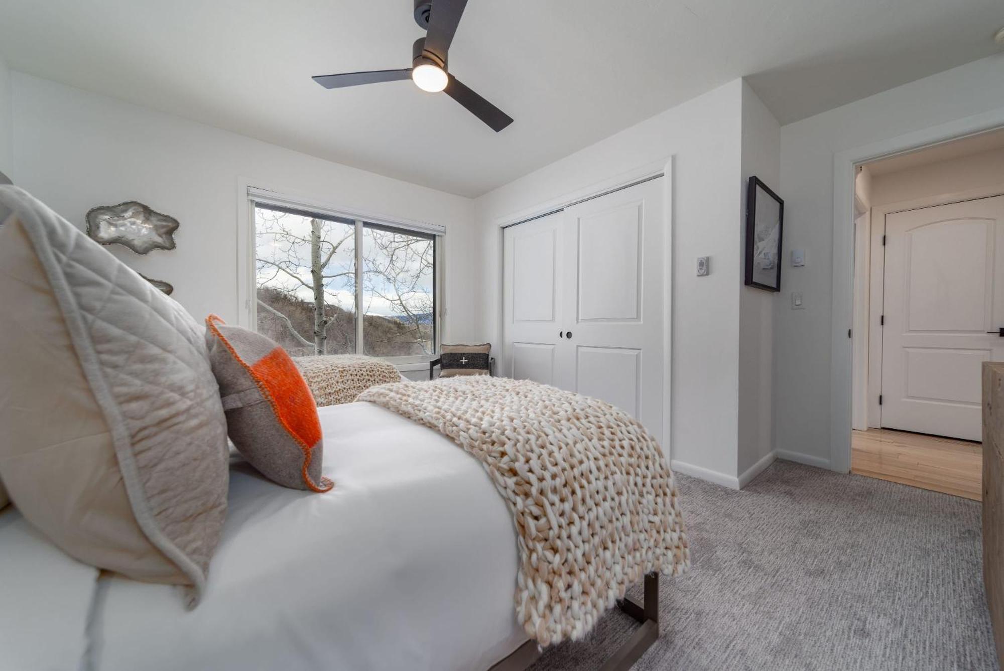 New Listing Just Renovated 3br 3ba