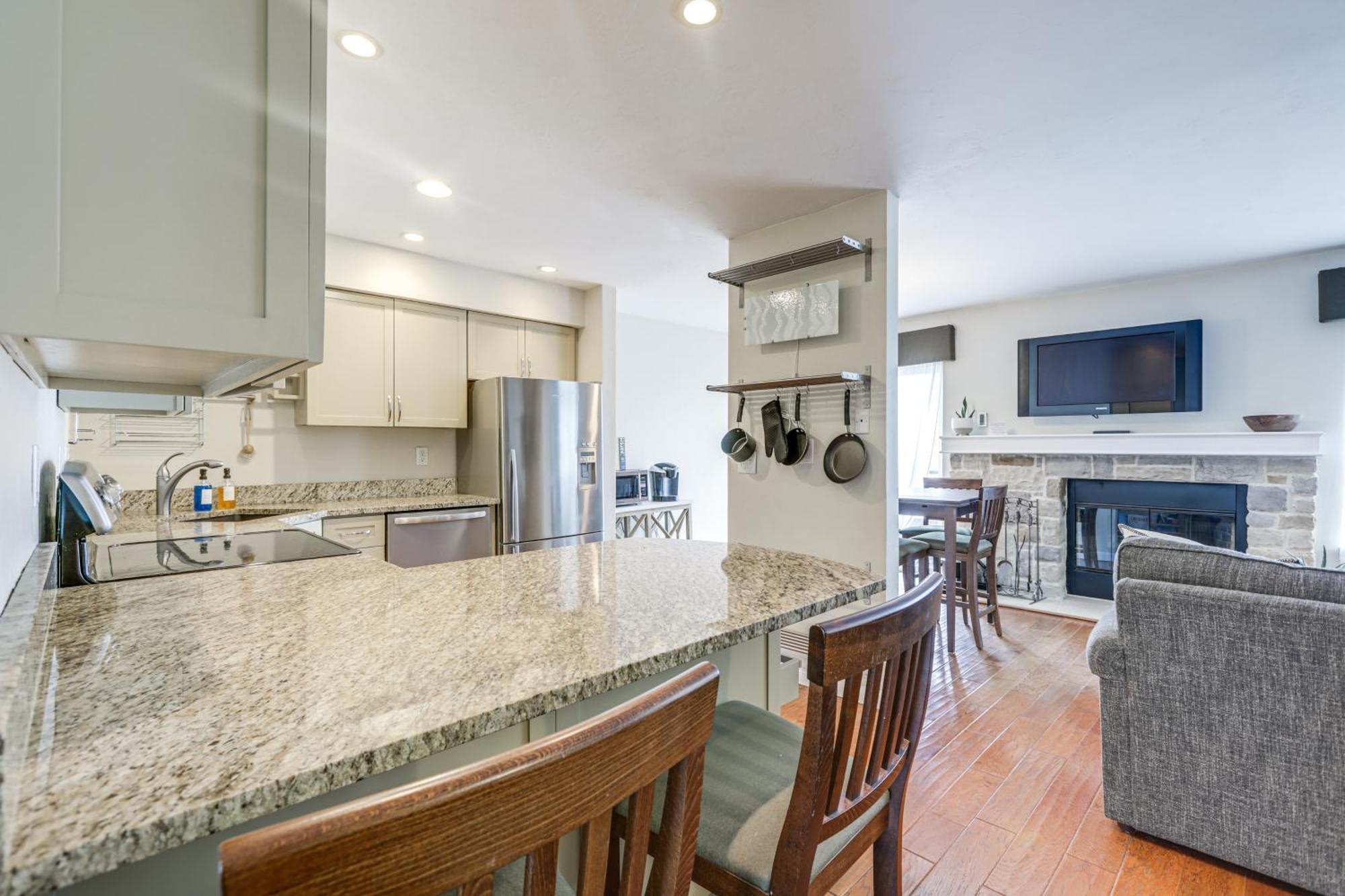 Apartment Snowmass With Amenities Less Than 1 Mi To Slopes!