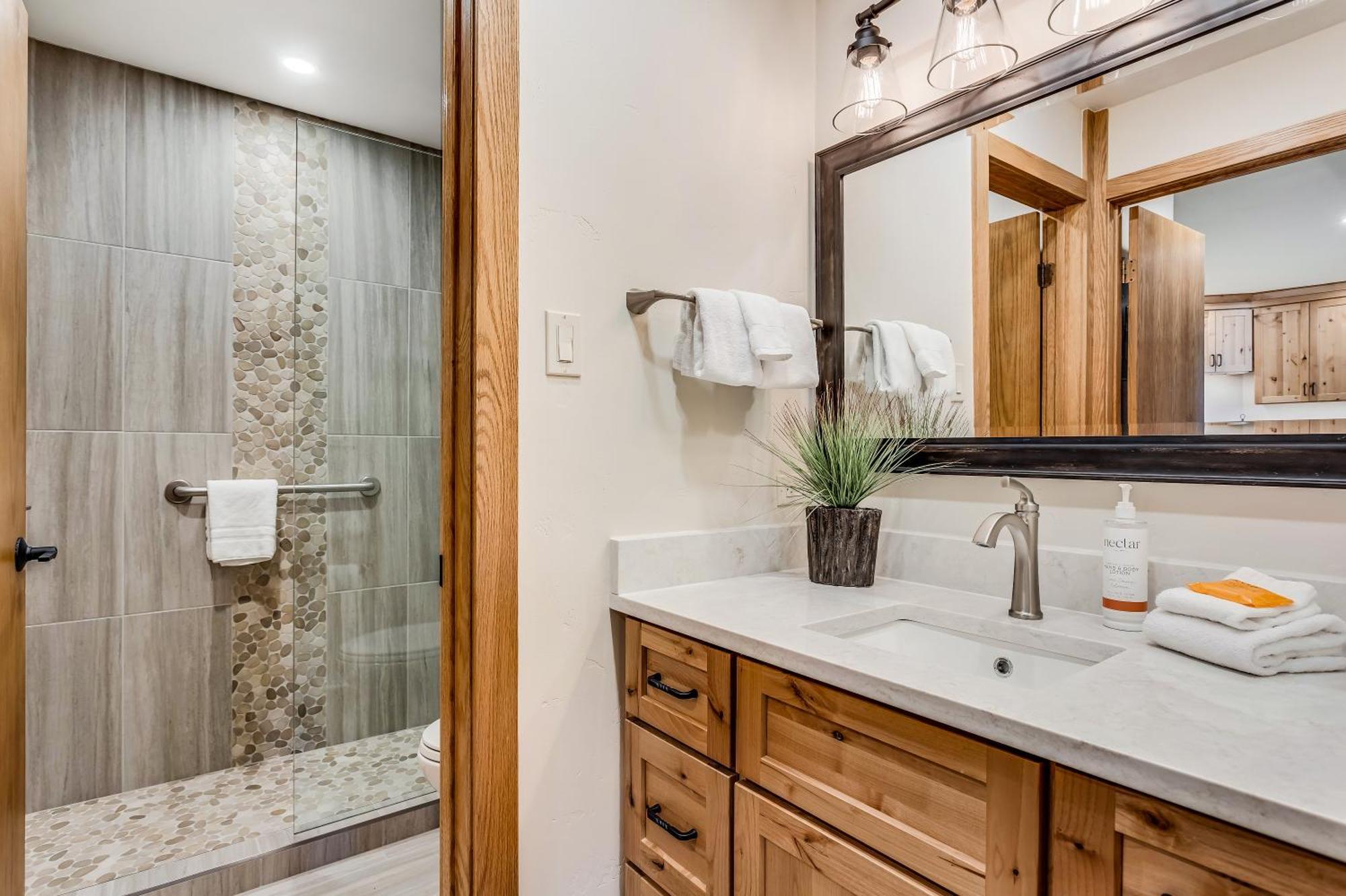 Laurelwood 107