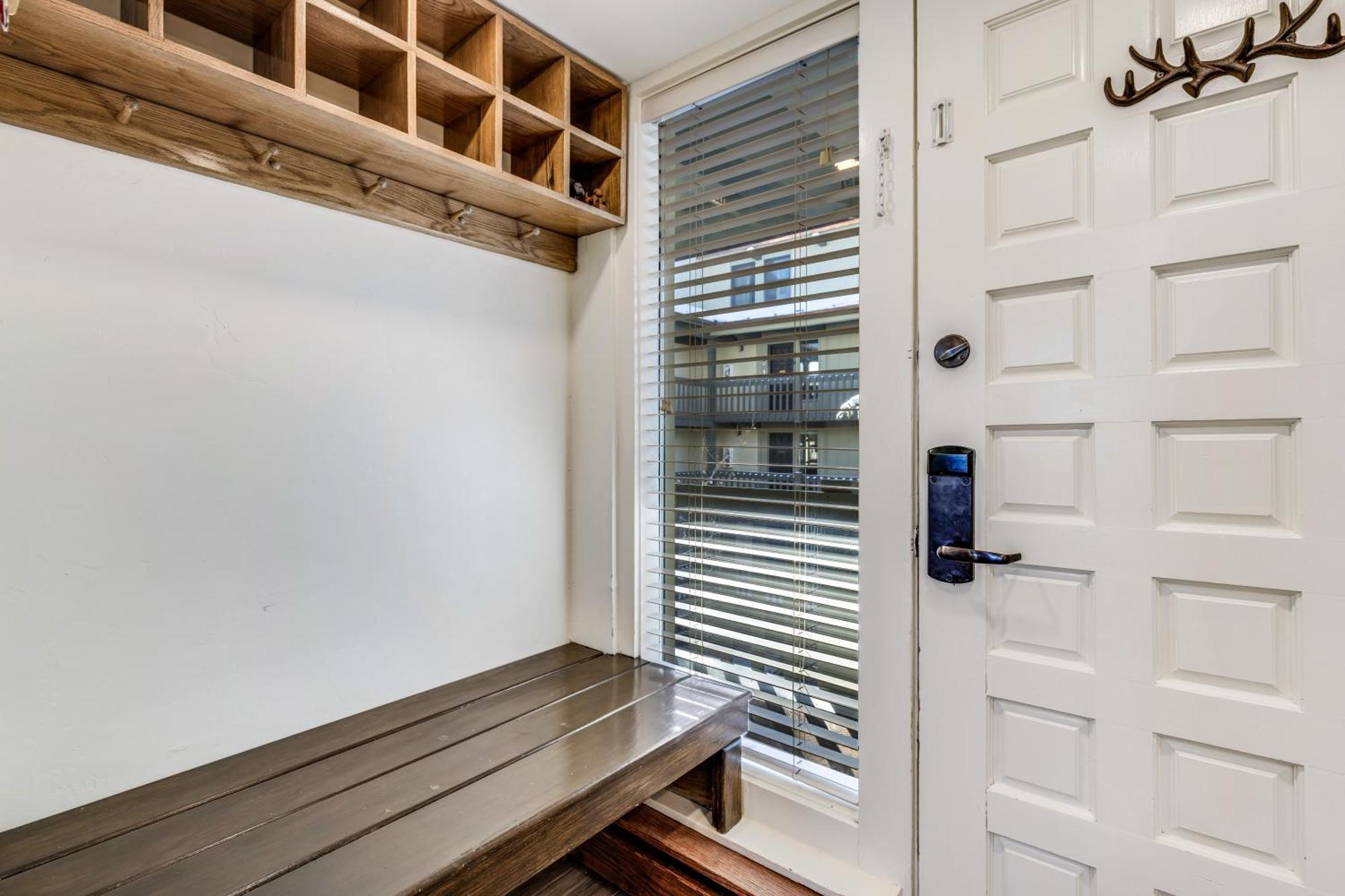 Holiday home Interlude 3-bedroom Unit 301 *