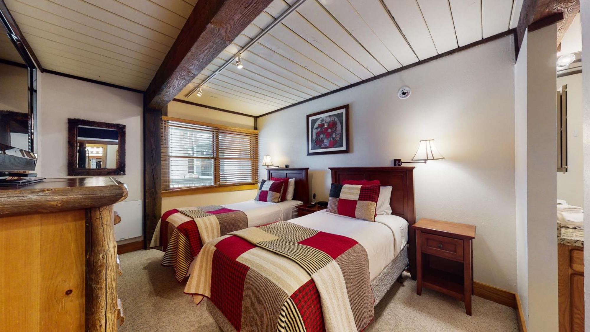 Of The Village - Coraltree Collection Resort Snowmass Village