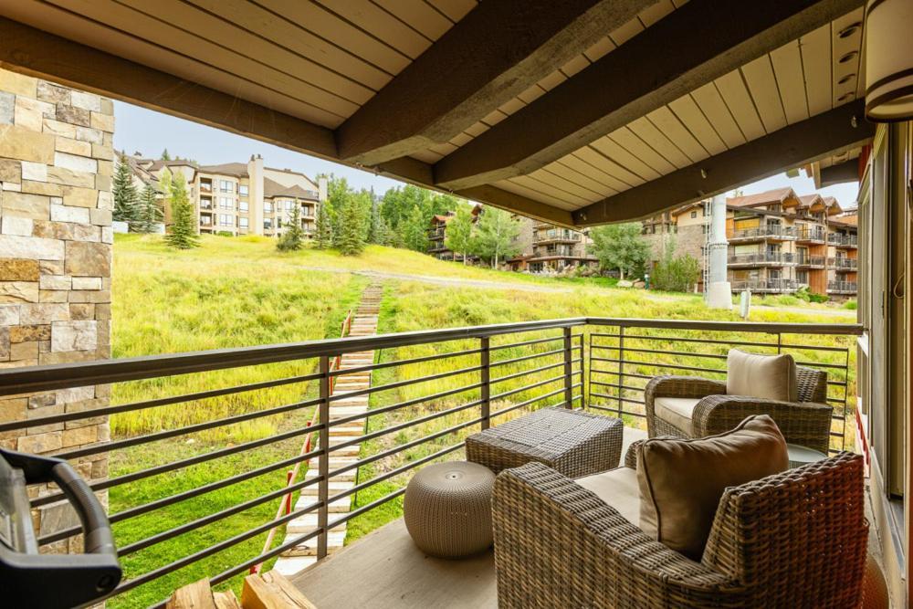 Enclave 312, Ski-in/ski-out Condo, Floor W/ Hot Tub, Gym And Out Door Pool In Snowmass