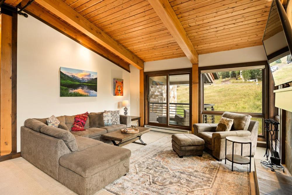 Enclave 312, Ski-in/ski-out Condo, Floor W/ Hot Tub, Gym And Out Door Pool In Snowmass *