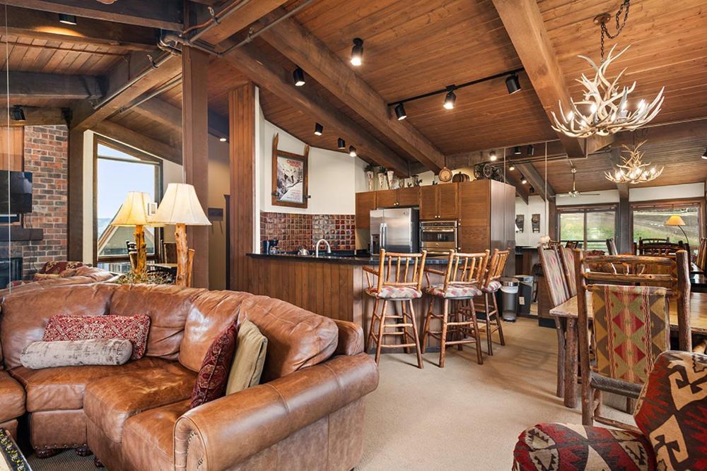 Enclave 303, Snowmass Ski-in/ski-out With Shared Pool/hot Tub Holiday home *