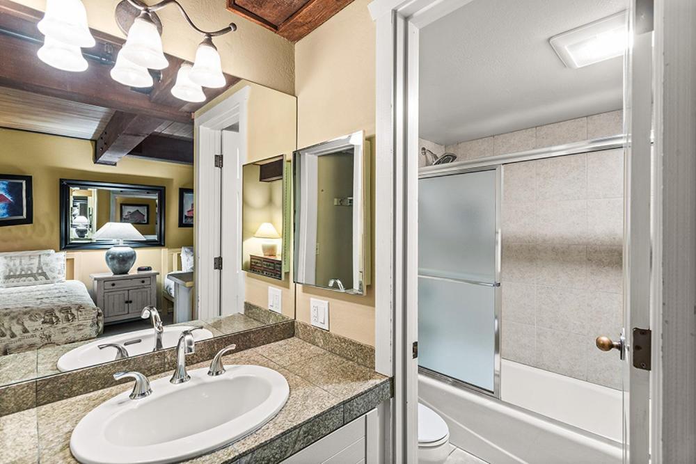 Enclave 103, Snowmass Ski-in/ski-out W/shared Pool/hot Tub * Snowmass Village