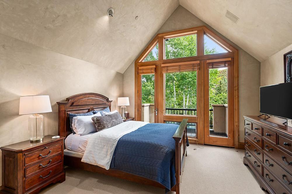 Owl Creek 04, Ski-in, Ski-out Luxury Townhome With Private Hot Tub In Snowmass Village