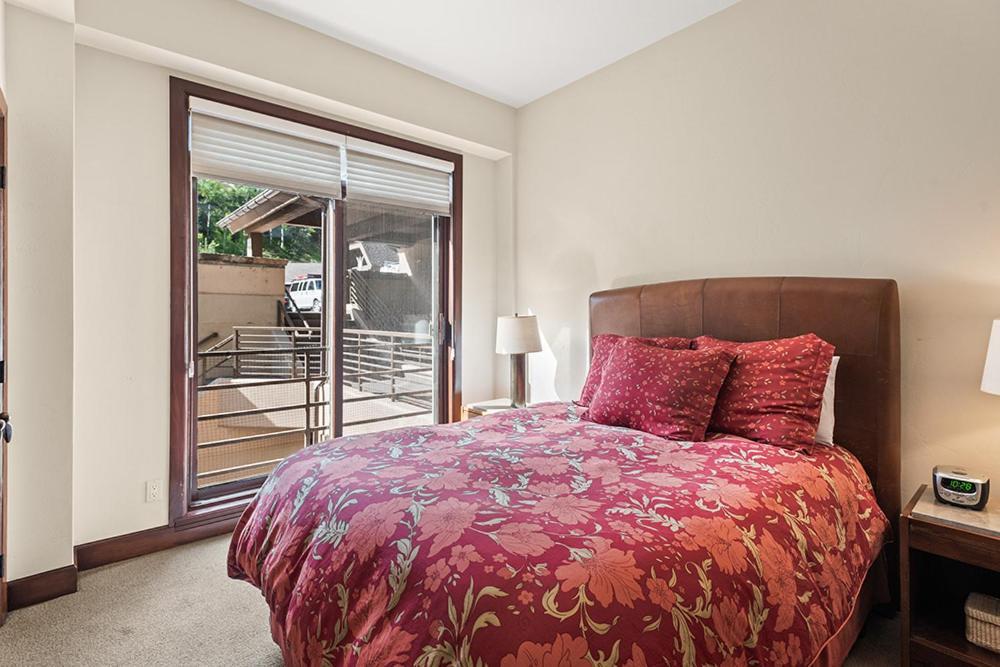 Chamonix 46, Snowmass Ski-in/ski-out W/shared Hot Tub/pool * Snowmass Village