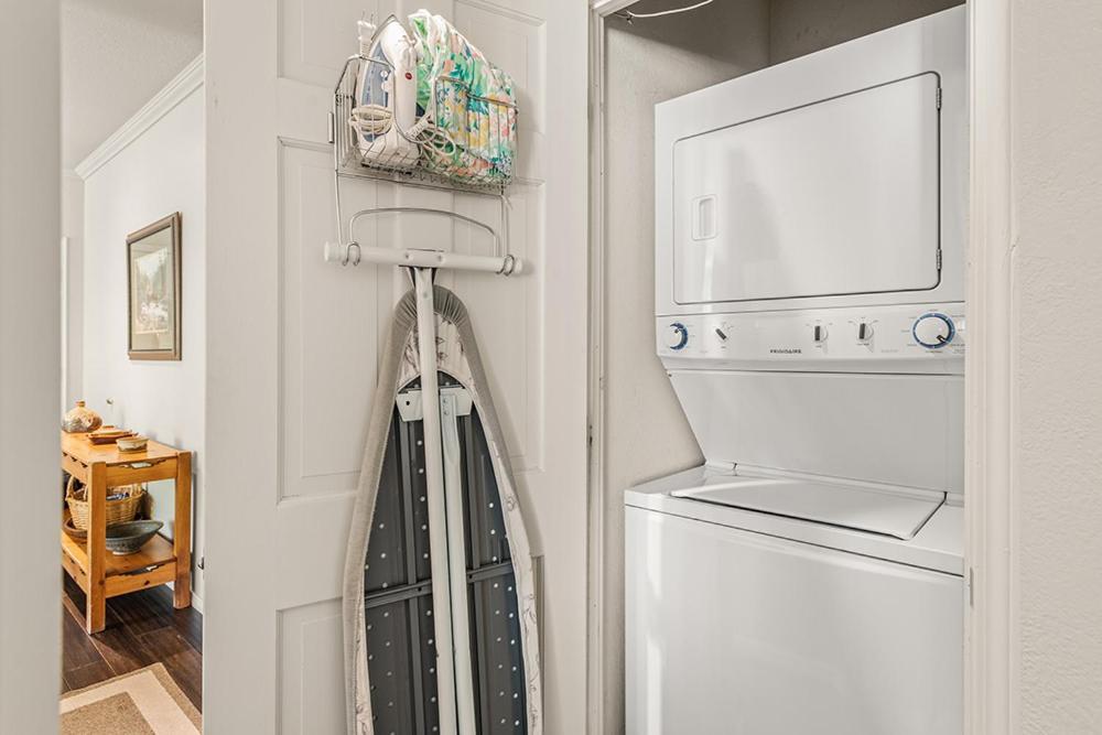 Holiday home Chamonix 31, Snowmass Ski-in/ski-out W/shared Hot Tub/pool/private Washer/dryer/wifi *