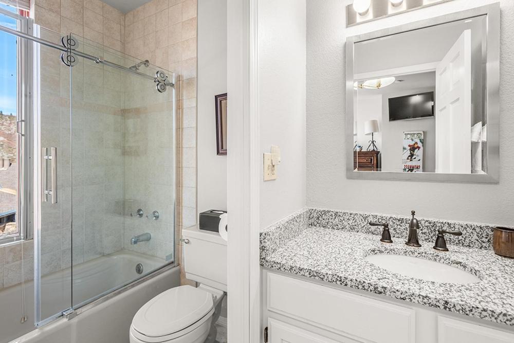 Chamonix 31, Snowmass Ski-in/ski-out W/shared Hot Tub/pool/private Washer/dryer/wifi *