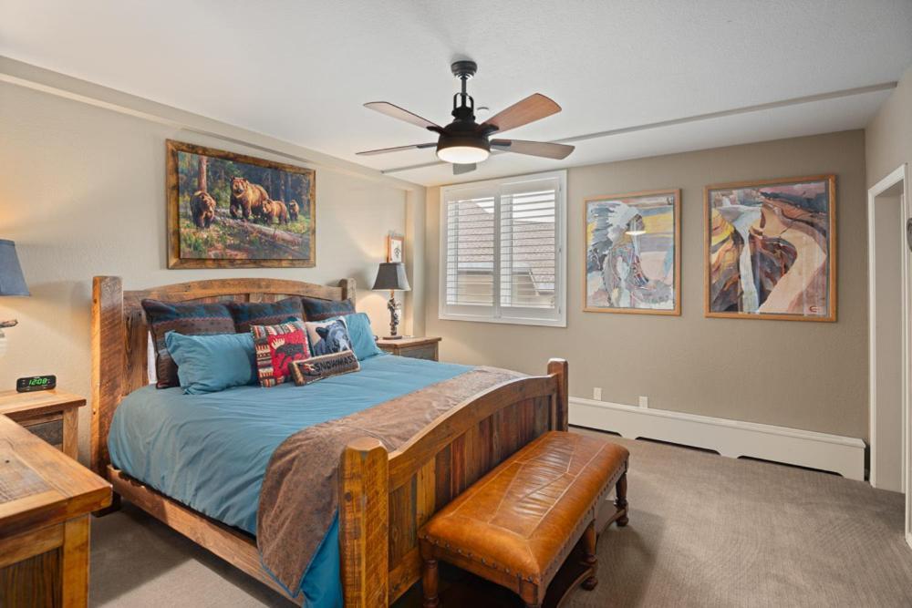 Chamonix 20, Snowmass Ski-in/ski-out W/shared Pool/hot Tub/private Washer/dryer/gym/wifi Holiday home *