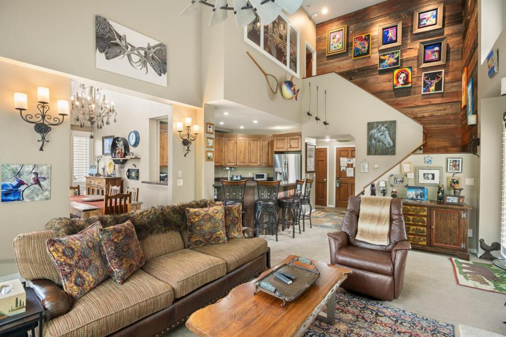 Holiday home Chamonix 20, Snowmass Ski-in/ski-out W/shared Pool/hot Tub/private Washer/dryer/gym/wifi