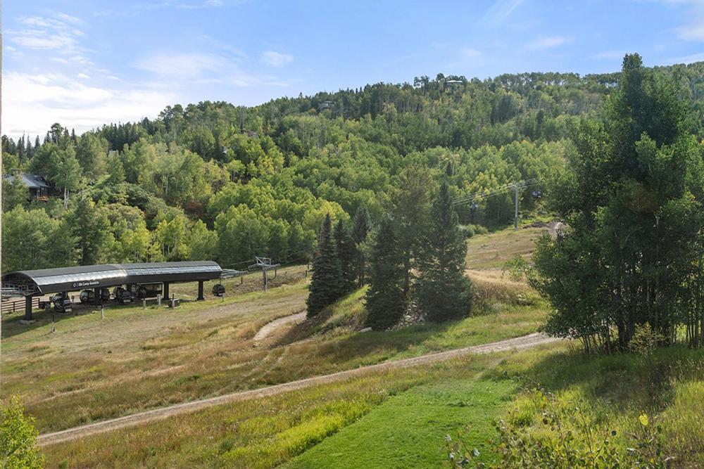 Holiday home Chamonix 41, Snowmass Ski-in/ski-out W/washer/dryer/free Wifi
