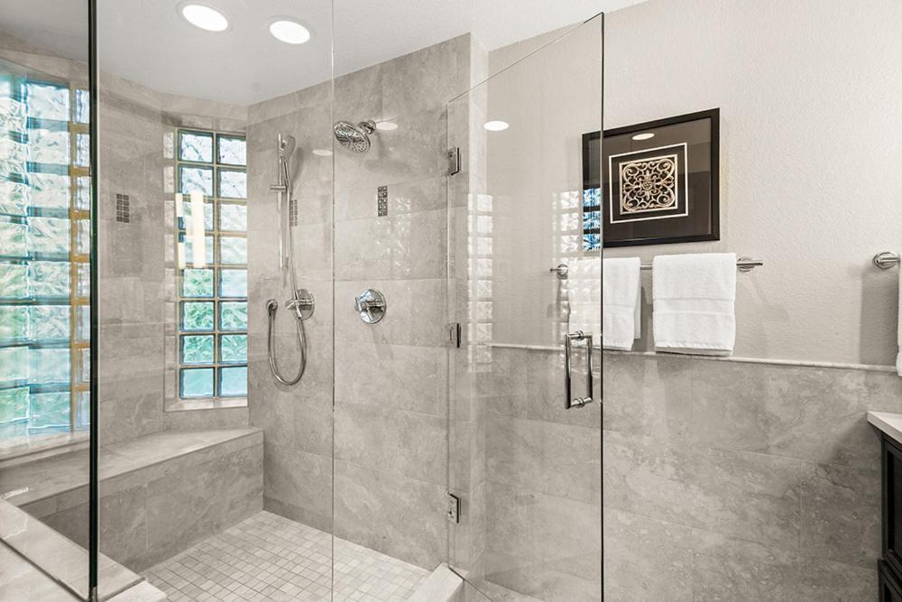 Chamonix 26, Snowmass Ski-in/ski-out W/shared Pool/hot Tub/private Washer/dryer/wifi Holiday home Snowmass Village