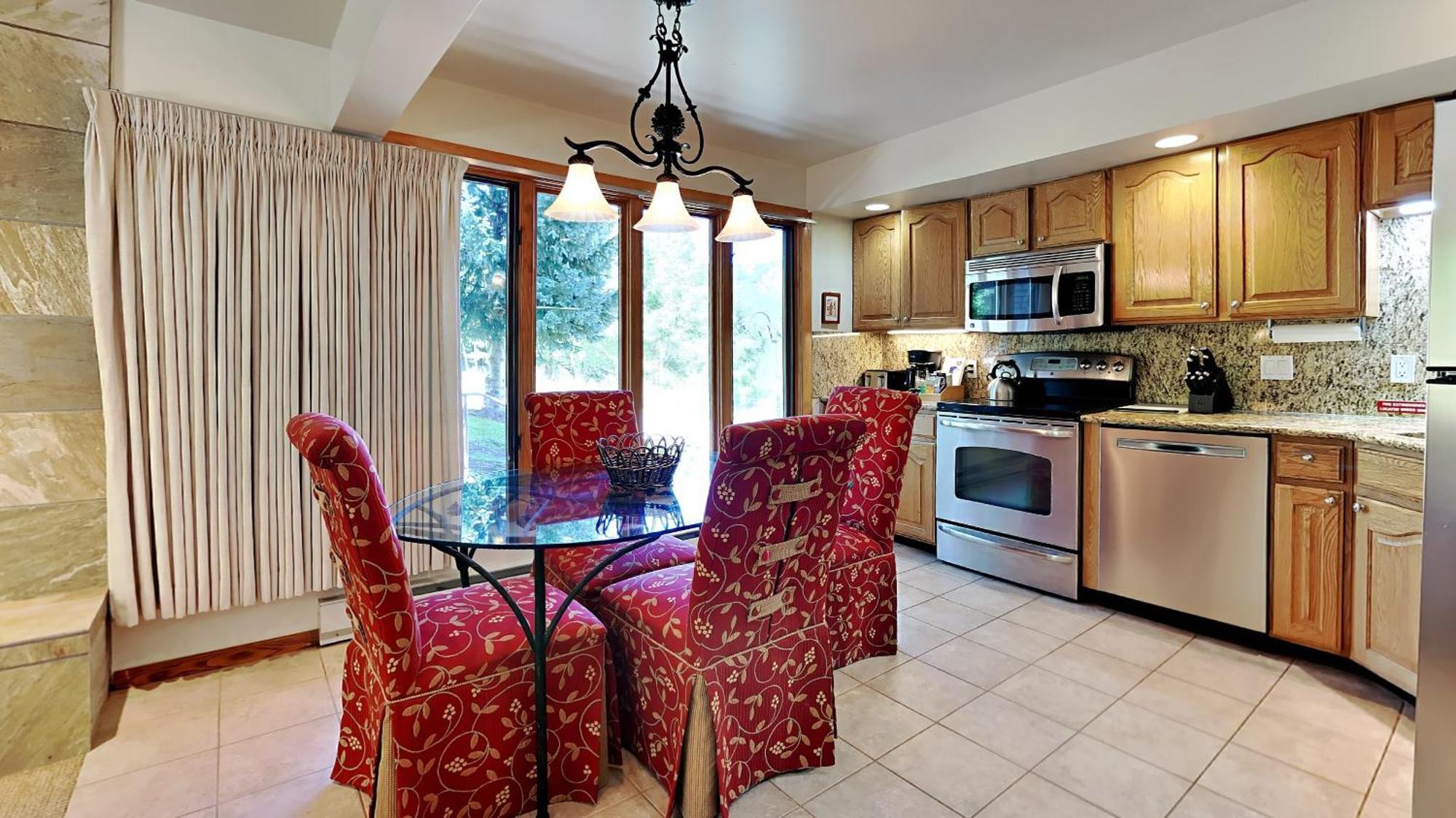 Timberline 2 Bedroom Deluxe Unit B2e Snowmass Village