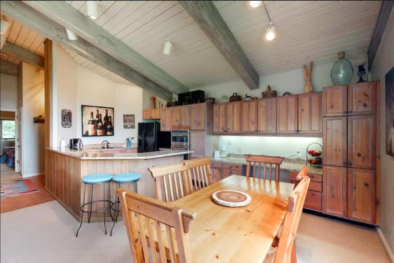 Holiday home Enclave 305, Snowmass Ski-in/ski-out W/shared Pool/hot Tub Snowmass Village