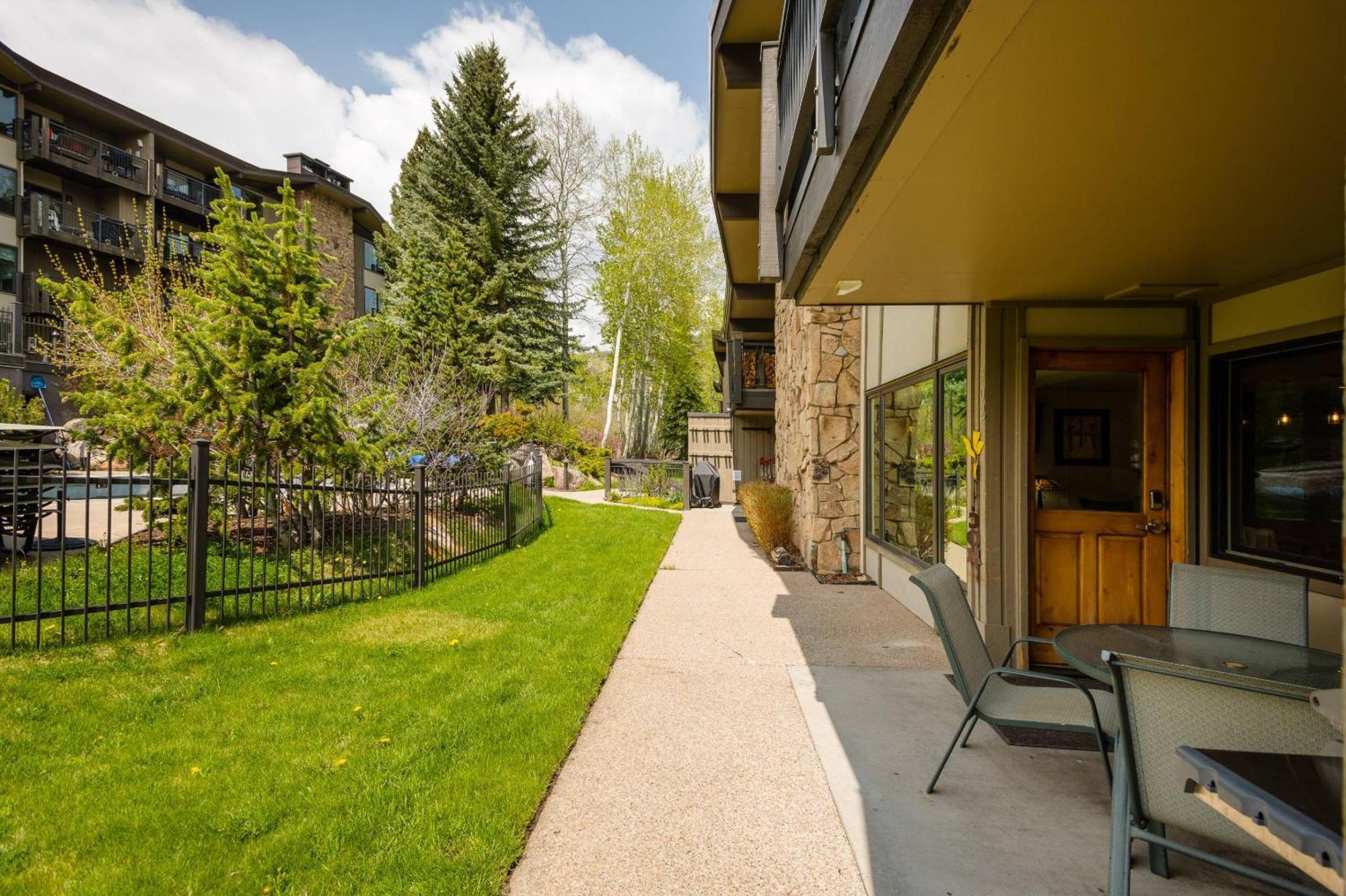 Holiday home Shadowbrook 402