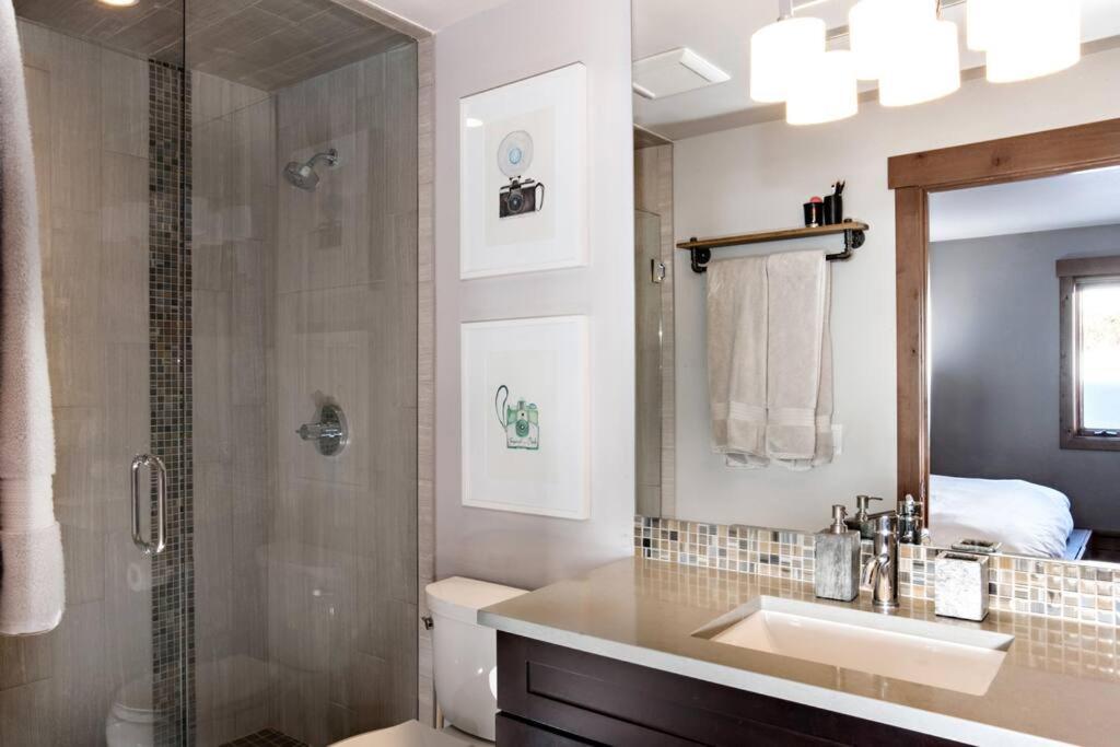 Modern Luxury - Walk To Lifts - Jacuzzi *