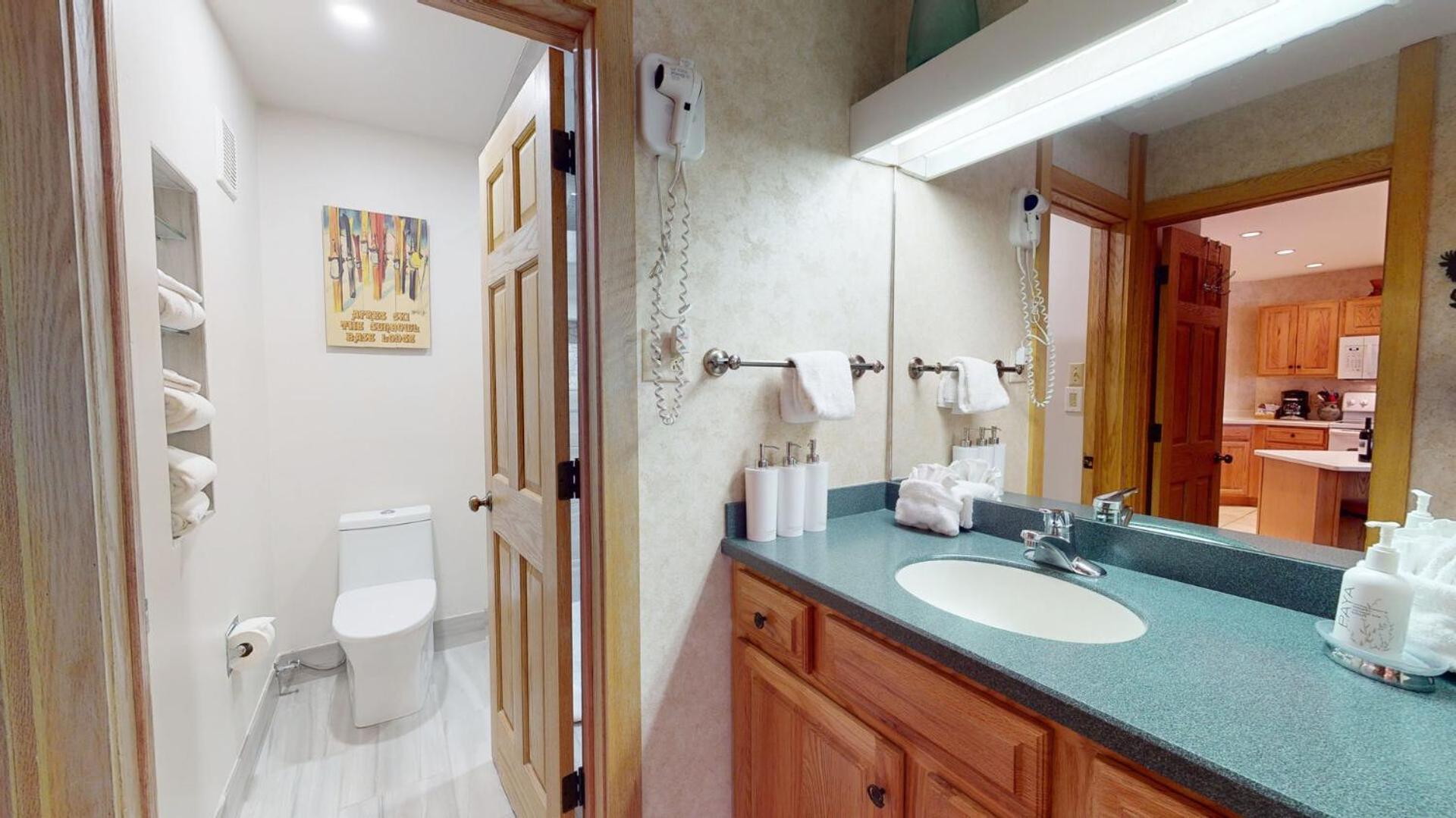 Laurelwood 303 *