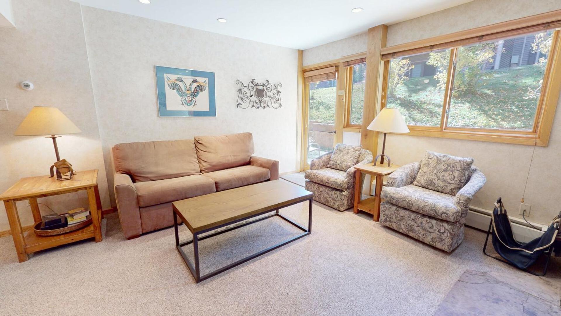 Laurelwood 403