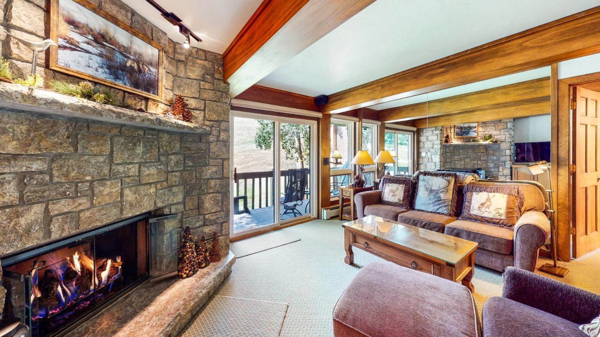 Holiday home Interlude 2-bedroom Unit 205