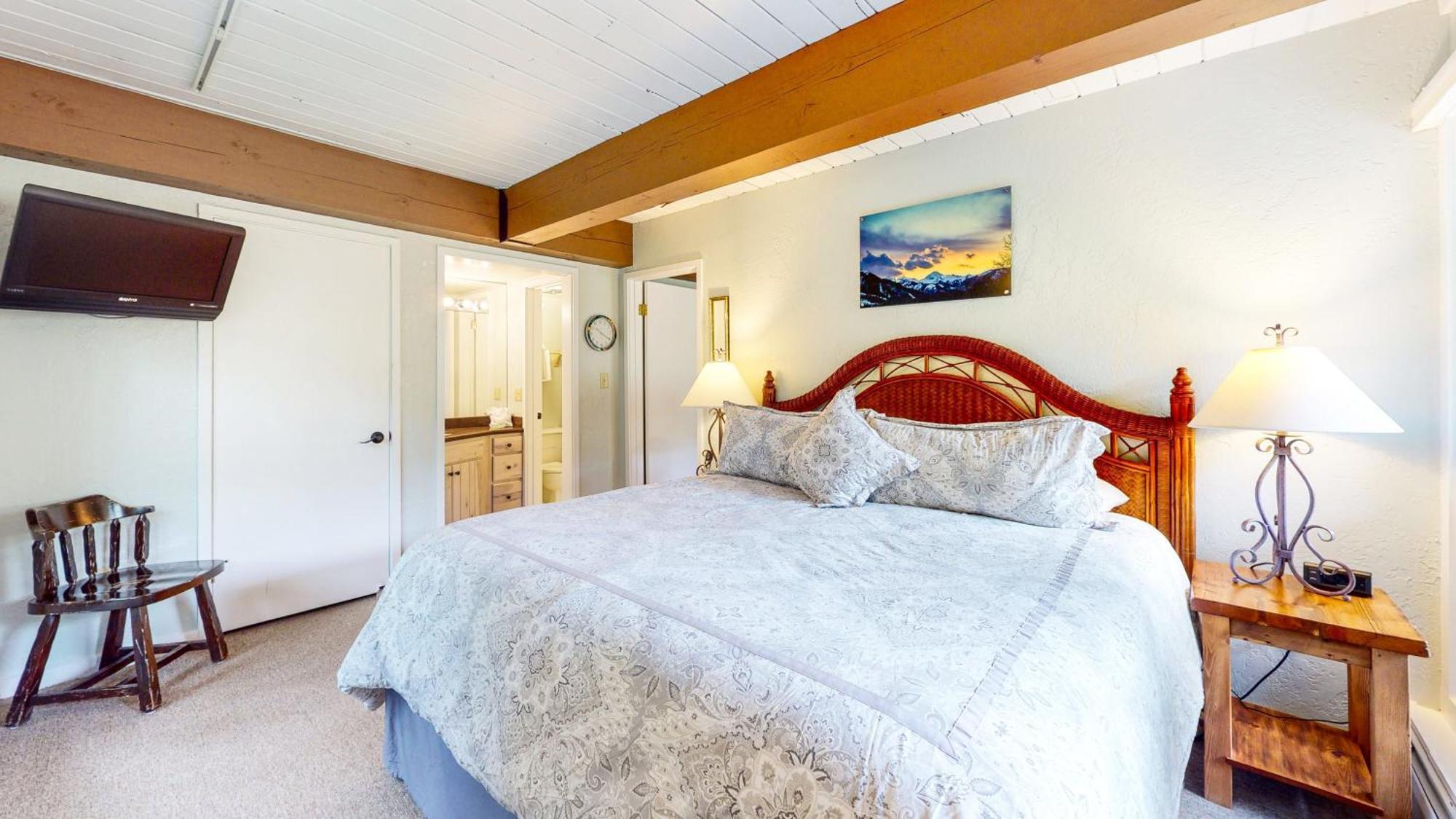 Interlude 2-bedroom Unit 204 Holiday home *