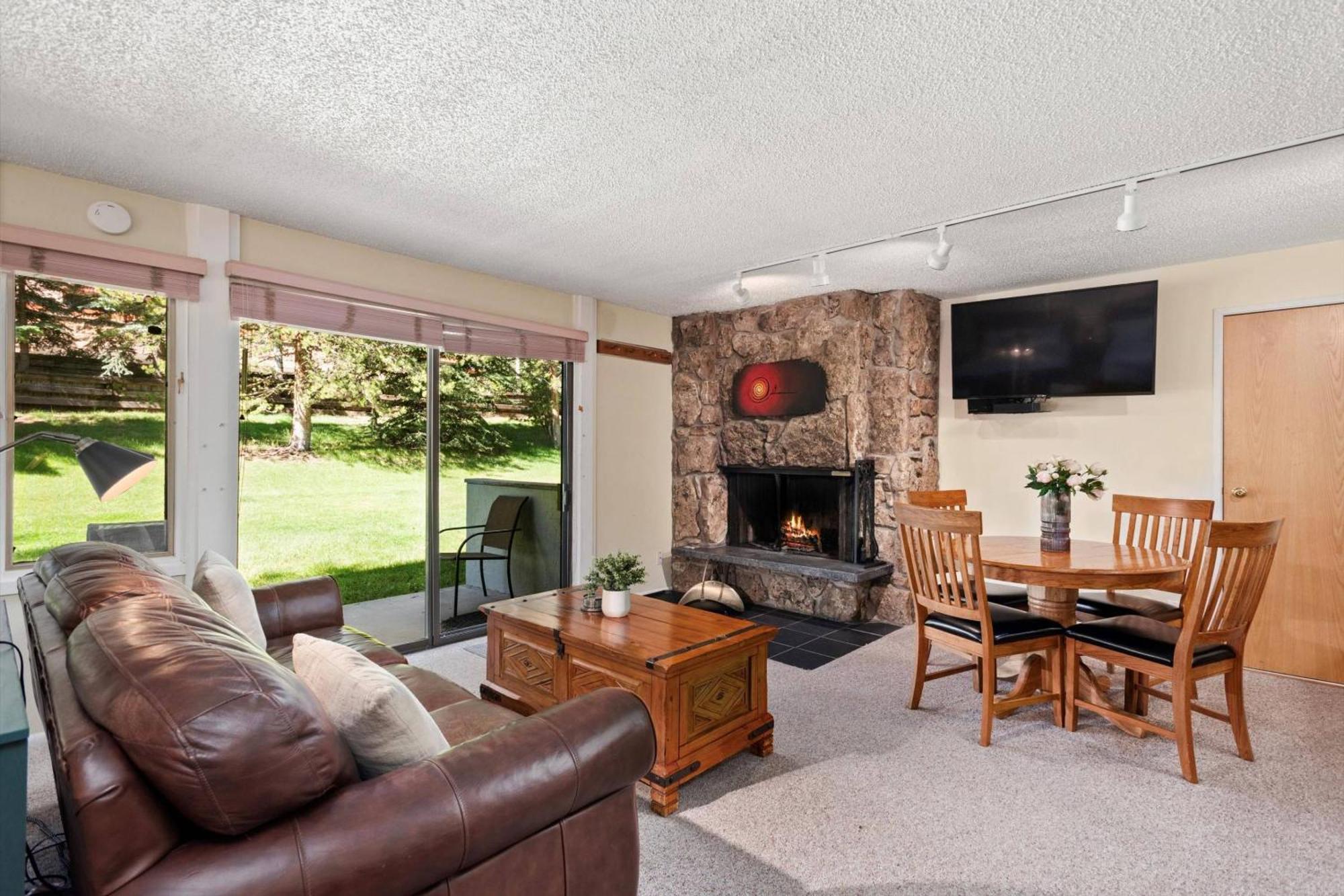 Holiday home Lichenhearth 8