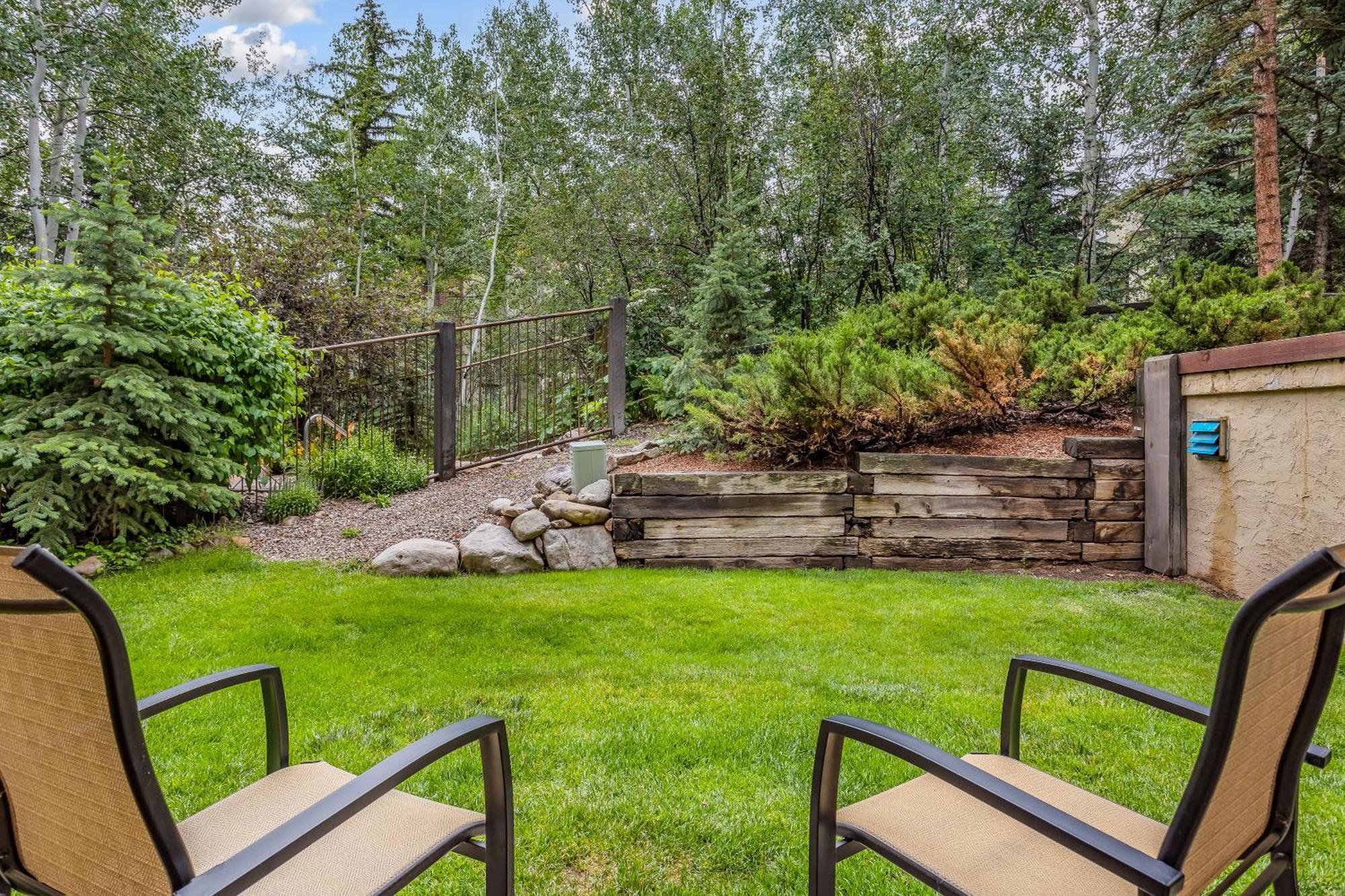 Laurelwood 301