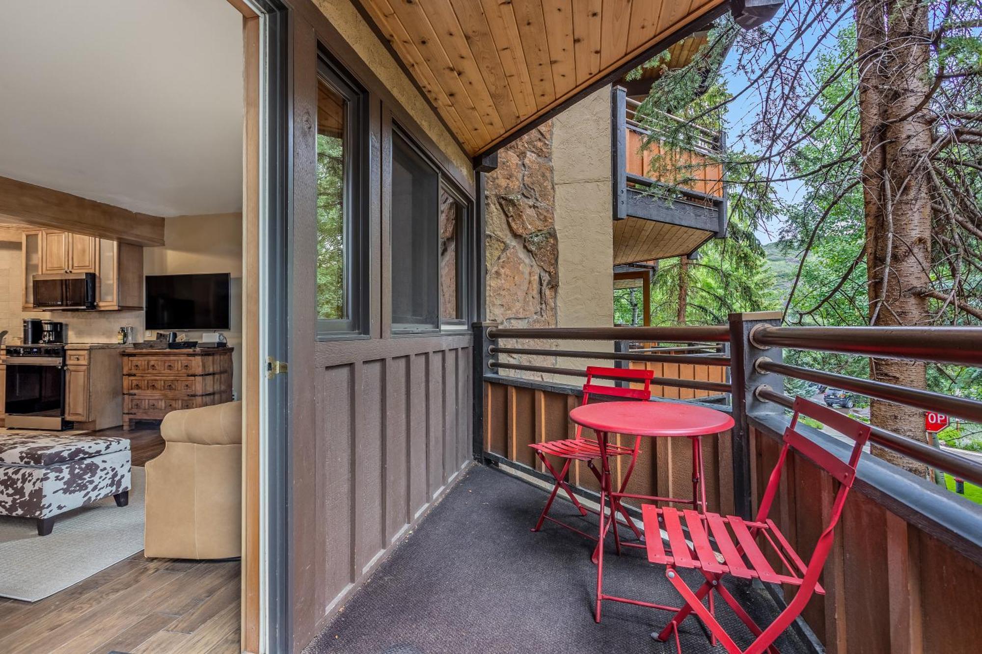 Laurelwood 108