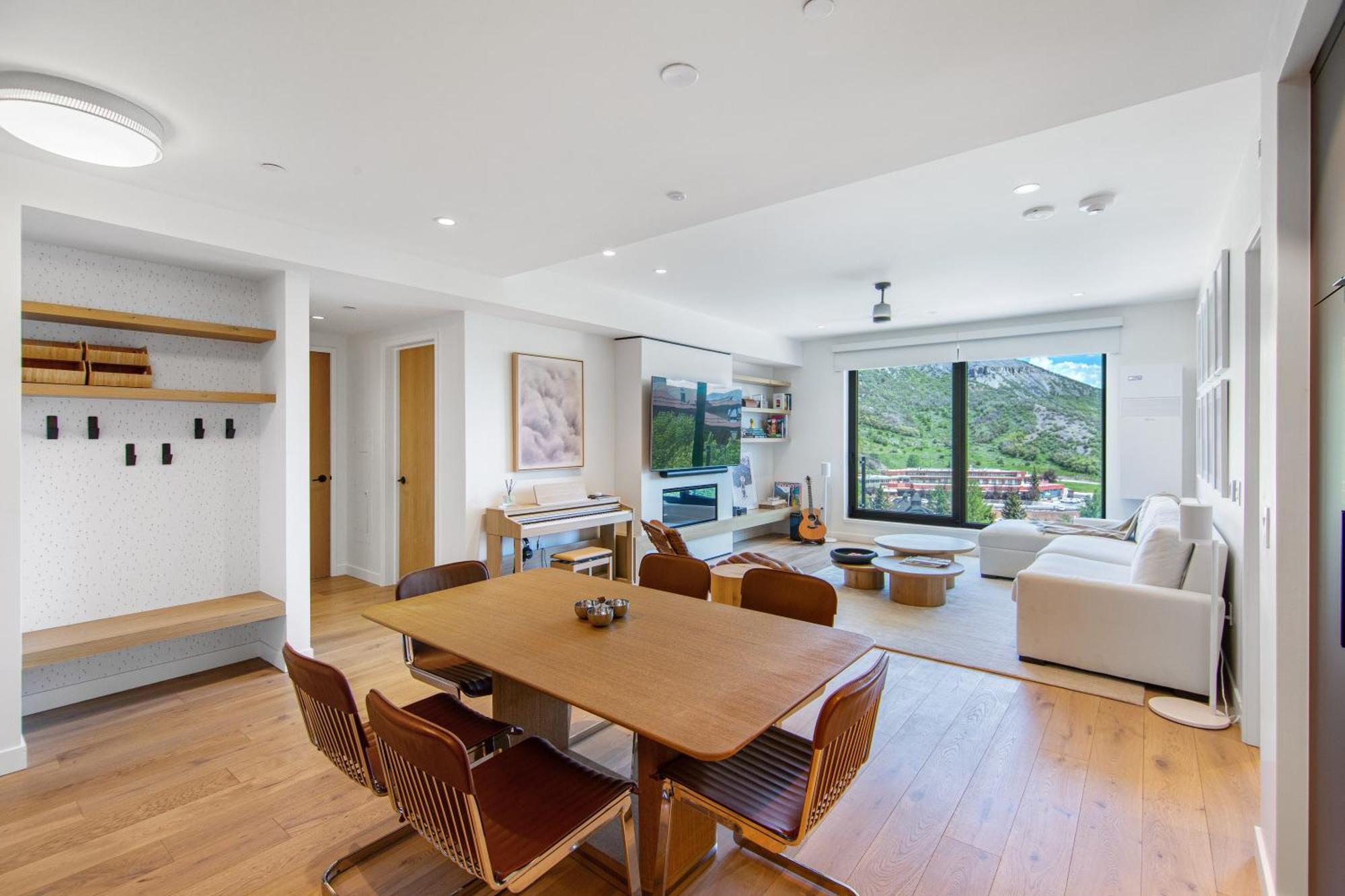 Electric Pass By Snowmass Vacations Apartment Snowmass Village