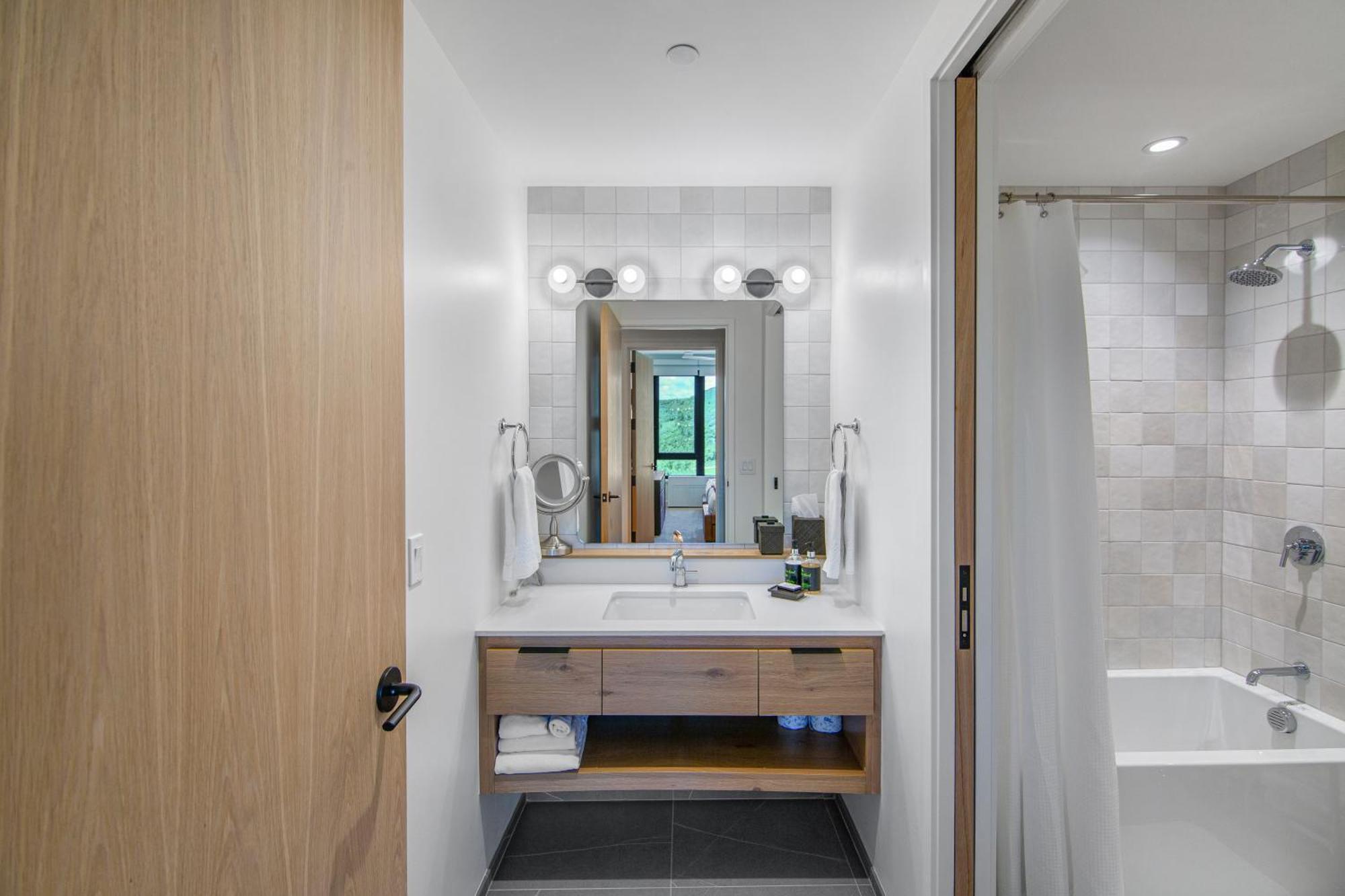 Electric Pass By Snowmass Vacations Apartment Snowmass Village