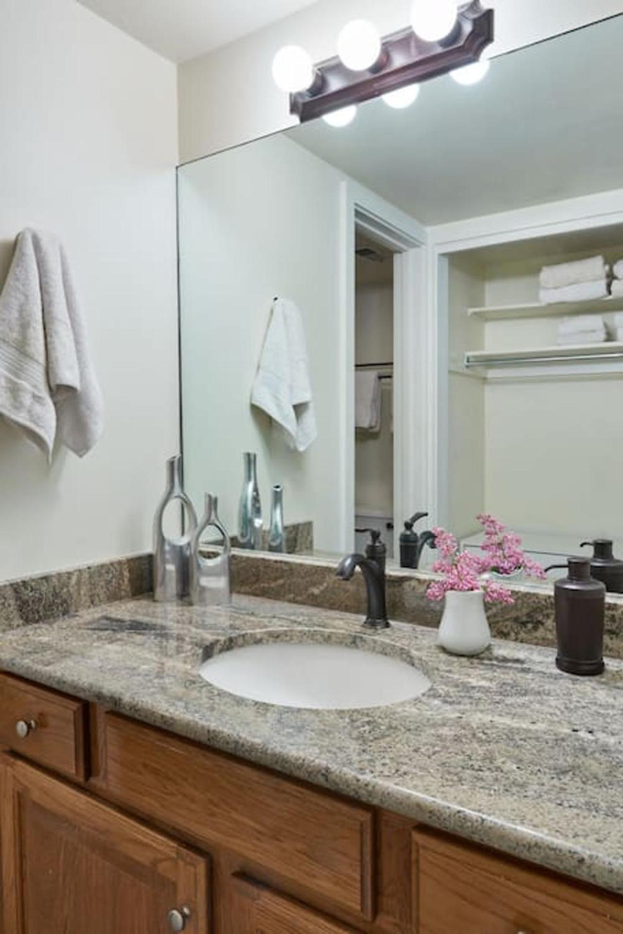 Holiday home Charming 3-bed W Family-friendly Loft
