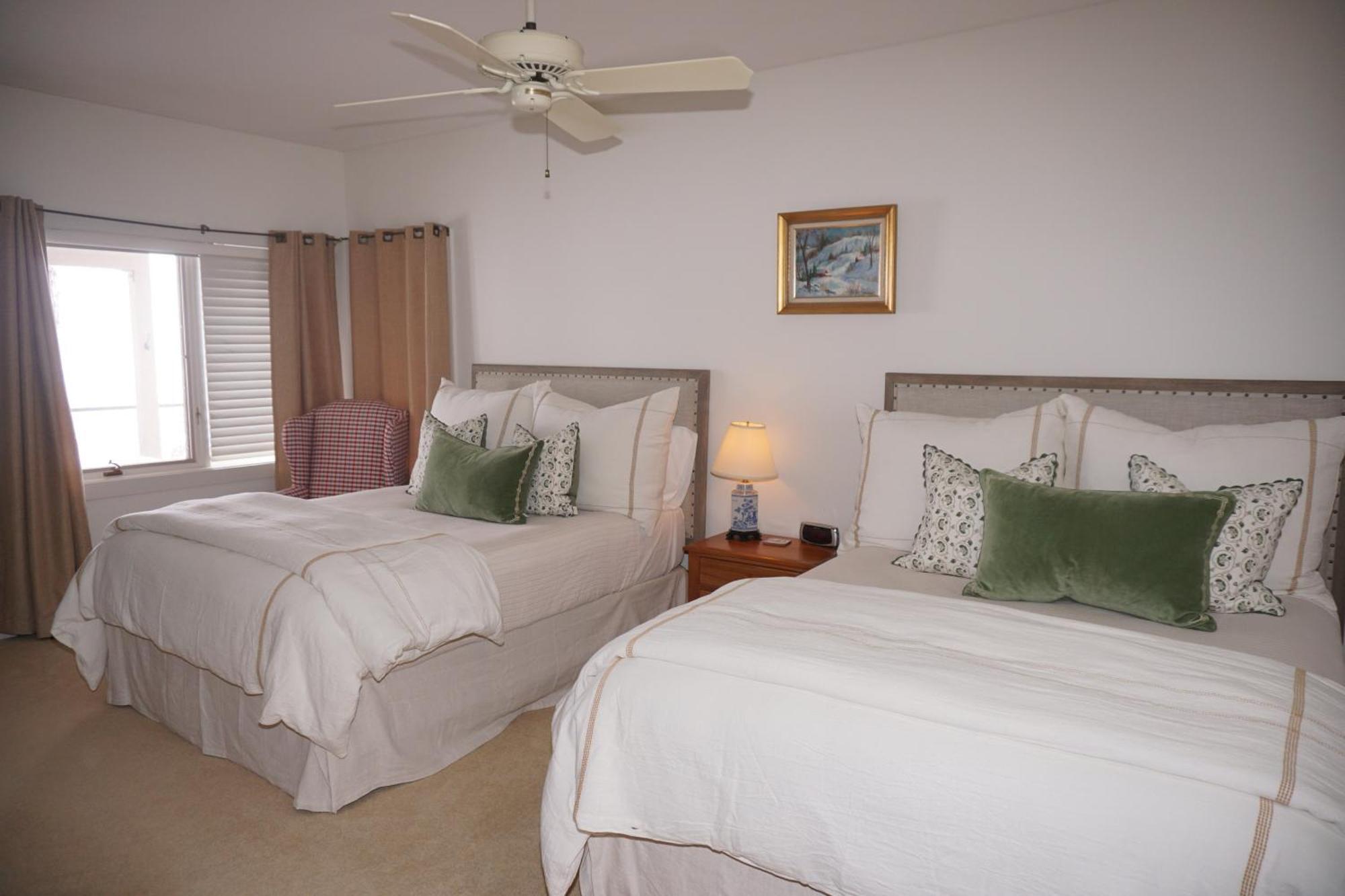 Holiday home 327 Deer Ridge Ln *