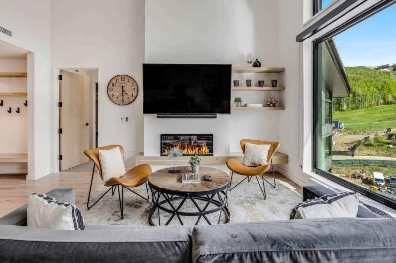 Electric Pass 605 By Snowmass Mountain Apartment