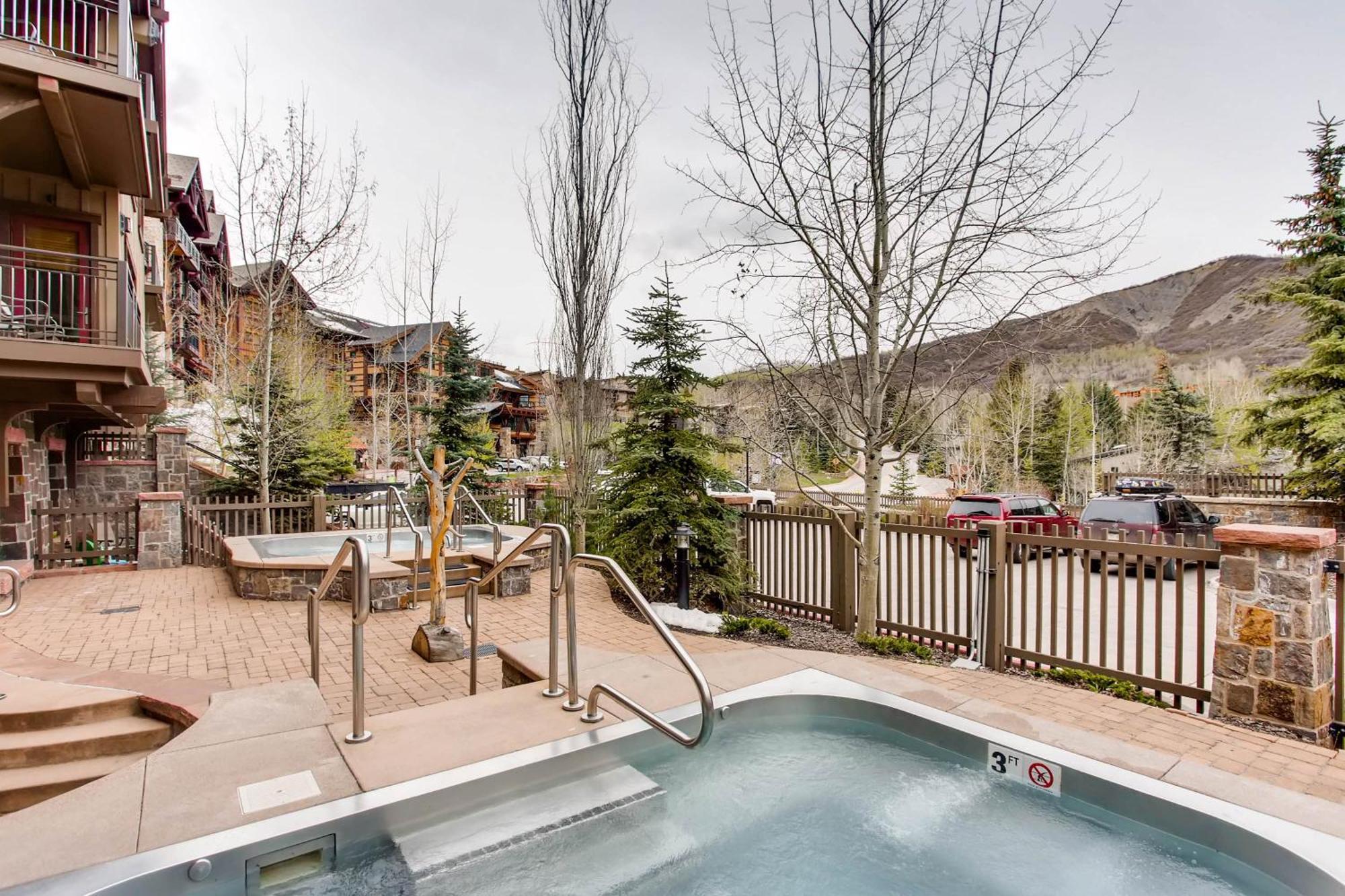 Capitol Peak 3313 By Snowmass Mountain Apartment