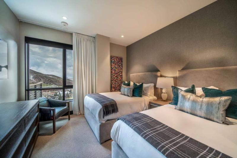 Apartment One Snowmass East 703 By Snowmass Mountain