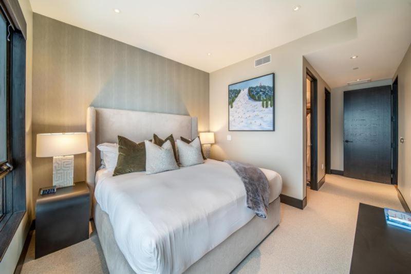 Apartment One Snowmass East 703 By Snowmass Mountain *