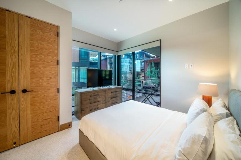 Apartment One Snowmass West 503 By Snowmass Mountain