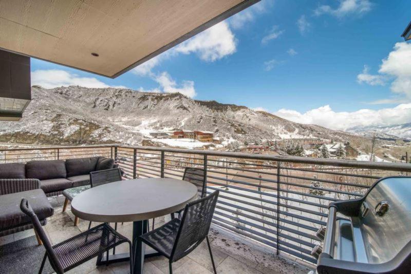 One Snowmass East 303 By Snowmass Mountain Apartment