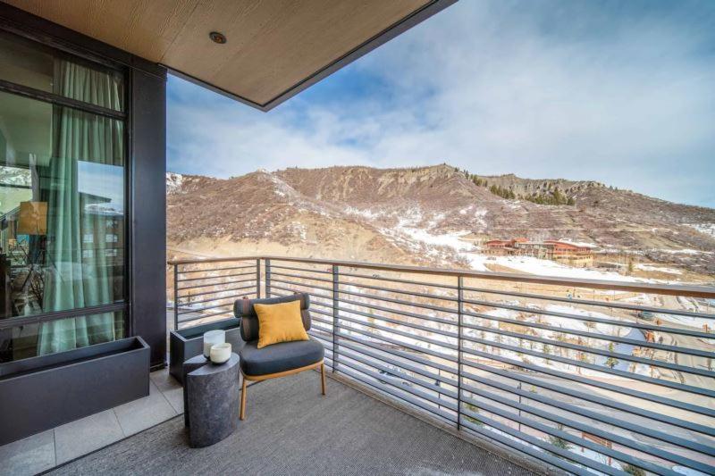 One Snowmass West 501 By Snowmass Mountain