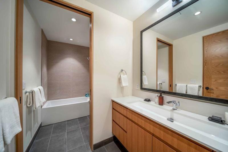 One Snowmass West 501 By Snowmass Mountain Apartment *