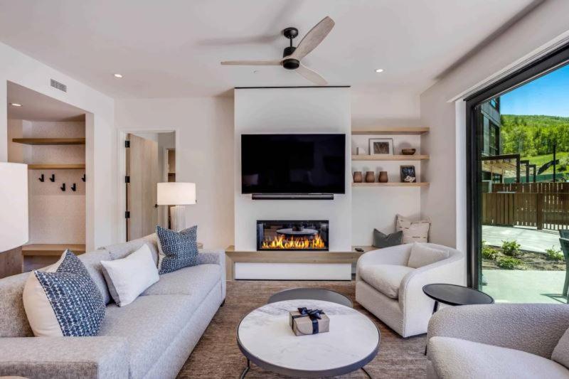 Apartment Electric Pass 105 By Snowmass Mountain Snowmass Village