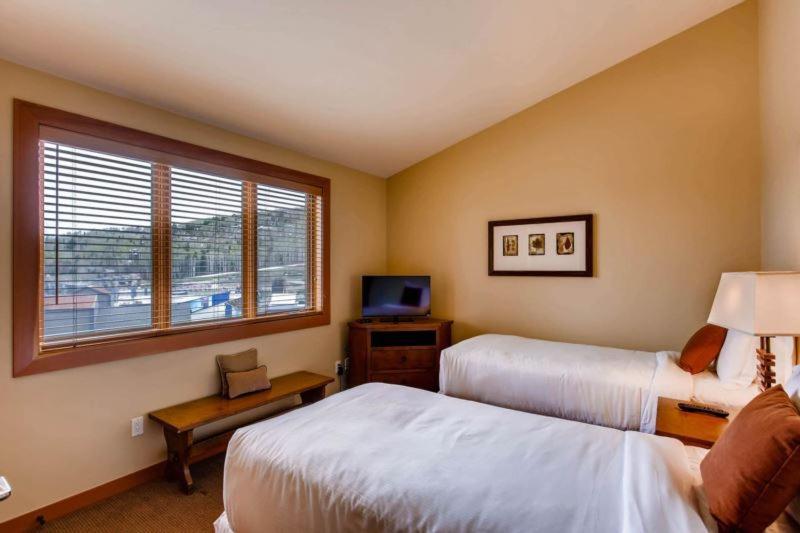 Capitol Peak 3324 By Snowmass Mountain Apartment