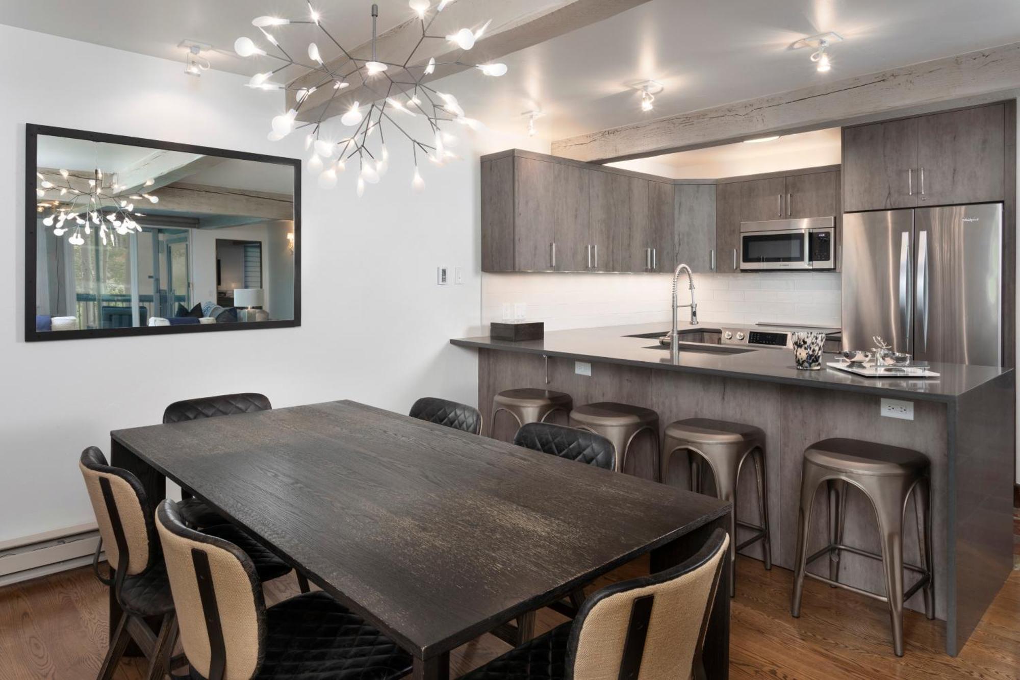 Of The Village - Coraltree Collection 4* Snowmass Village