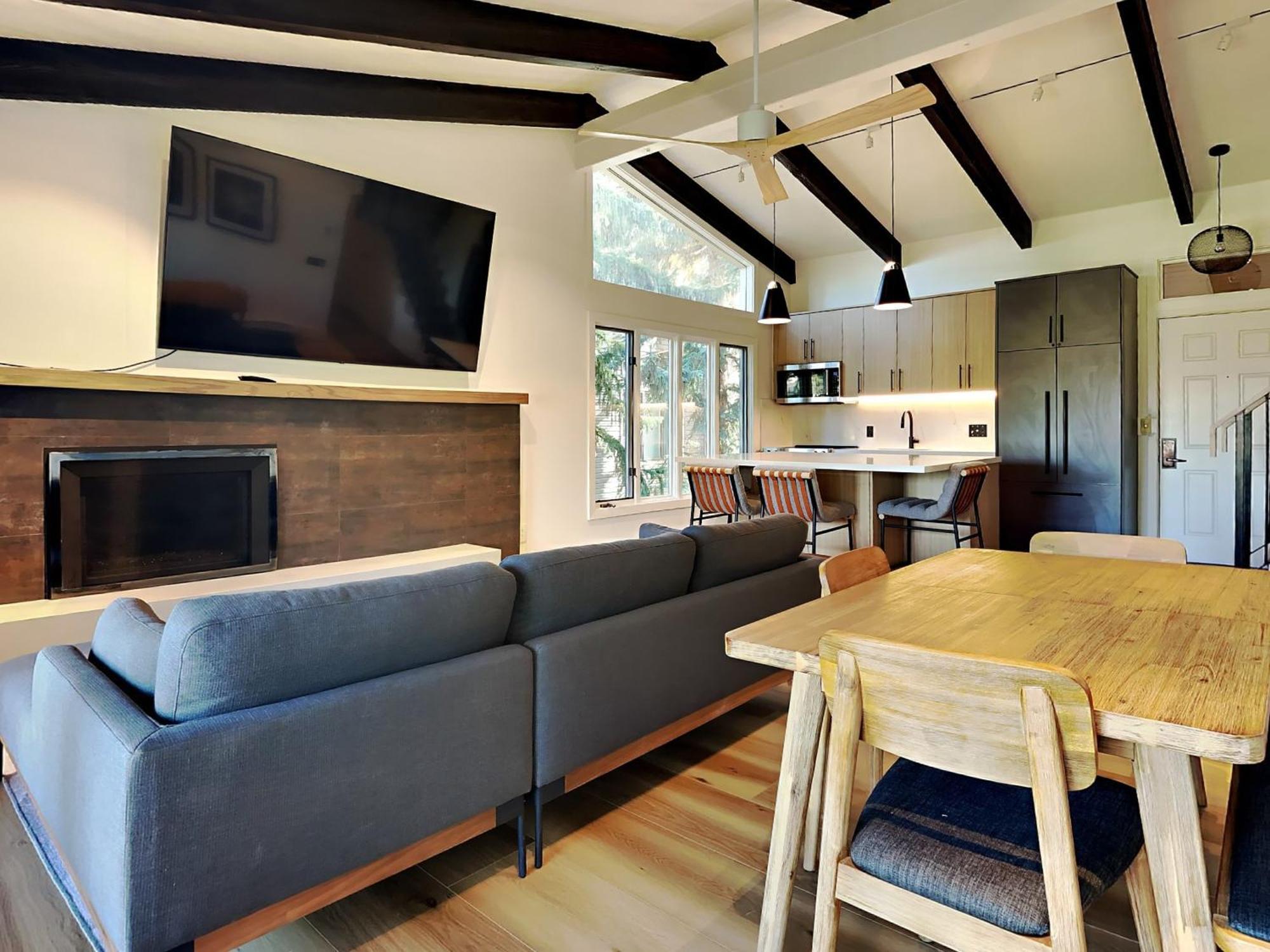 Timberline 2 Bedroom Loft 3 Bath Premier Unit A3a